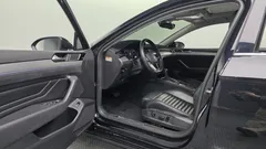 2022 Volkswagen Passat 2.0 TDI Prestige — фото 17