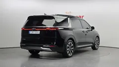 2023 Kia Carnival Diesel 9-Seater Noblesse — фото 2