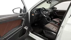 2023 Volkswagen Tiguan 2.0 TSI Prestige — фото 10