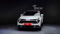 2022 Kia Sportage Signature 2WD, белый — фото 3