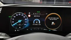 2022 Kia Sportage Signature 2WD, белый — фото 8