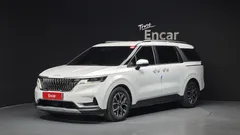 2023 Kia Carnival Diesel 9-Seater Prestige — фото 1