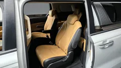 2023 Kia Carnival Diesel 9-Seater Prestige — фото 11