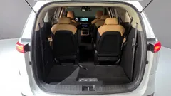 2023 Kia Carnival Diesel 9-Seater Prestige — фото 20