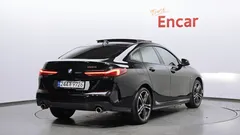 2023 BMW 2-Series 220i M Sports, чёрный — фото 2