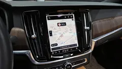 2023 Volvo S90 B6 AWD Ultimate Bright, белый — фото 14
