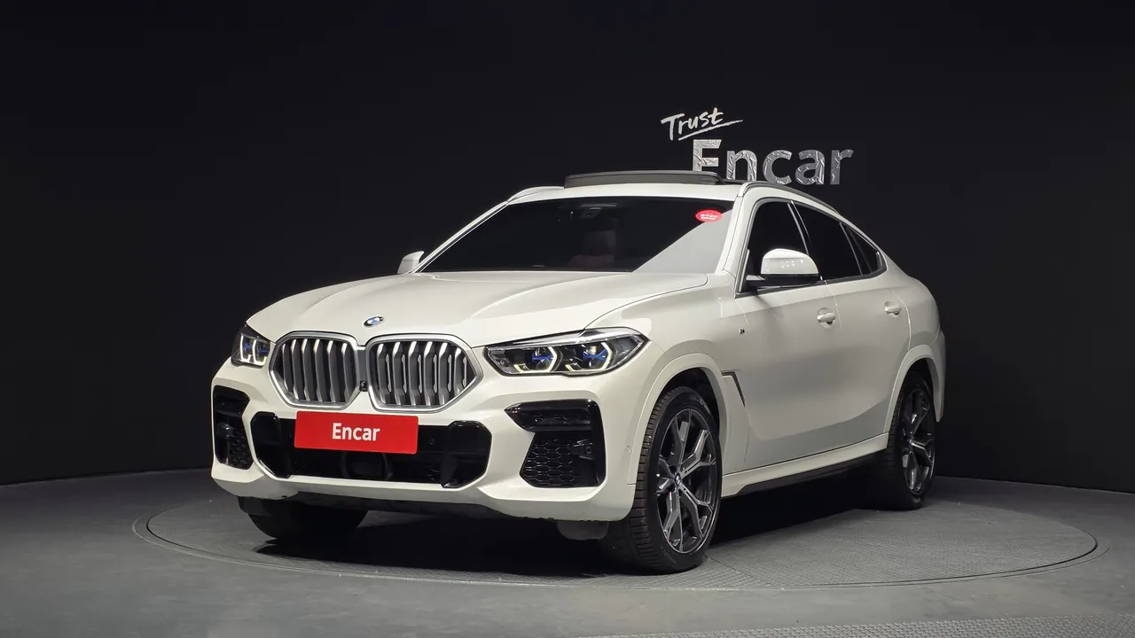 2022 BMW X6 xDrive30d M Sport