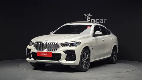 2022 BMW X6 xDrive30d M Sport
