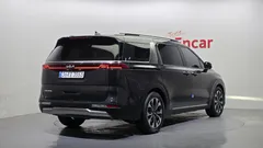 2022 Kia Carnival Diesel 7-Seater Noblesse — фото 2