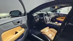 2022 Volvo S60 B5 Inscription, чёрный — фото 10