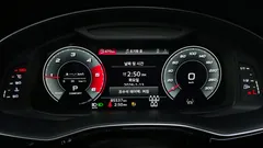 2021 Audi Q7 45 TDI Quattro Premium — фото 8