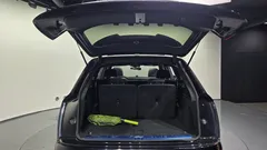 2021 Audi Q7 45 TDI Quattro Premium — фото 20