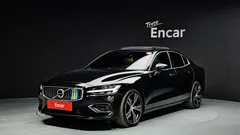2022 Volvo S60 B5 Inscription — фото 1