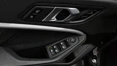 2022 BMW 1-Series 120i Advantage — фото 14