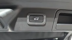 2022 Land Rover Range Rover Velar 3.0 P400 R-Dynamic HSE — фото 20