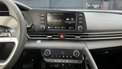 2024 Hyundai AVANTE Smart, красный — фото 17