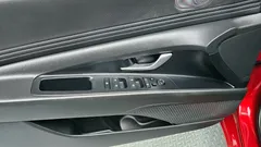 2024 Hyundai AVANTE Smart, красный — фото 17