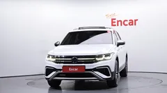 2023 Volkswagen Tiguan 2.0 TSI Prestige, белый — фото 3