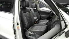 2023 Volkswagen Tiguan 2.0 TSI Prestige, белый — фото 10
