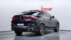 2022 BMW X6 xDrive30d M Sport — фото 2