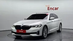 2023 BMW 5-Series 530i xDrive Luxury — фото 1