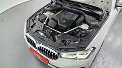 2023 BMW 5-Series 530i xDrive Luxury — фото 6