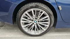 2022 BMW 3-Series 320i Luxury — фото 5