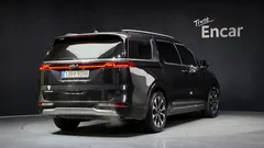 2023 Kia Carnival Gasoline 7-Seater Noblesse — фото 2