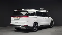 2023 Kia Carnival Diesel 9-Seater Noblesse — фото 2