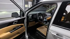 2023 Kia Carnival Diesel 9-Seater Noblesse — фото 10