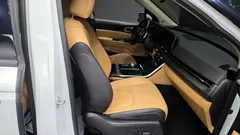 2023 Kia Carnival Diesel 9-Seater Noblesse — фото 11