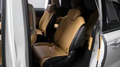 2023 Kia Carnival Diesel 9-Seater Noblesse — фото 12