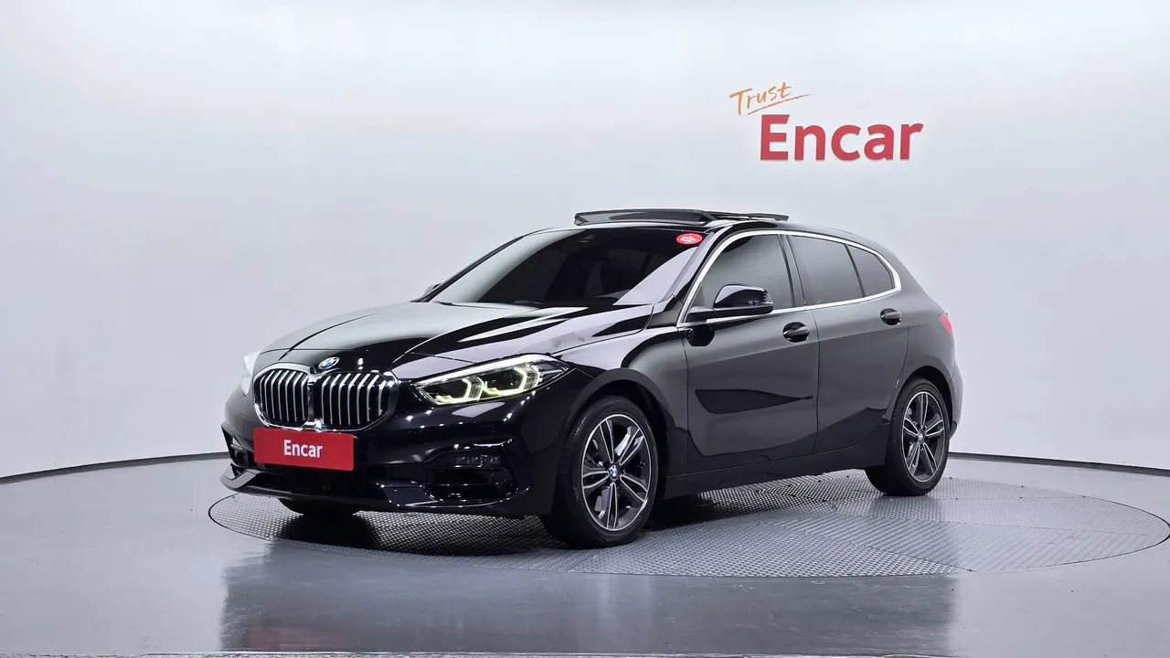 2022 BMW 1-Series 120i Sports