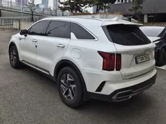 2023 Kia Sorento HEV 1.6 2WD — фото 4