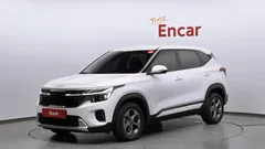 2023 Kia Seltos Gasoline 1.6 Turbo 2WD, белый — фото 1