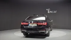 2021 BMW 7-Series 730Ld xDrive M Sport, чёрный — фото 4
