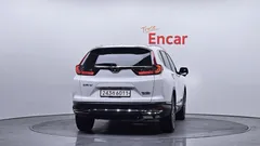 2022 Honda CR-V 2.0 Hybrid Touring 4WD, белый — фото 4