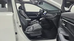 2022 Honda CR-V 2.0 Hybrid Touring 4WD, белый — фото 10