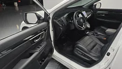 2022 Honda CR-V 2.0 Hybrid Touring 4WD, белый — фото 11