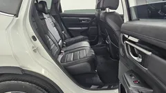 2022 Honda CR-V 2.0 Hybrid Touring 4WD, белый — фото 12