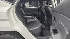 2023 Hyundai Kona Inspiration, белый — фото 12