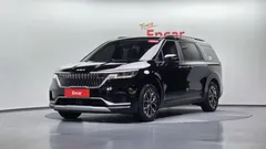2023 Kia Carnival Diesel 9-Seater Prestige — фото 1