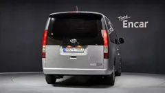 2023 Hyundai Staria L3.5 Cargo 5-Seater, серебристый — фото 4