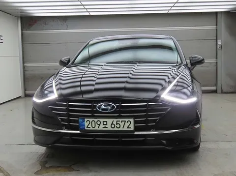 2022 Hyundai Sonata 2.0 LPG(Disabled Person)