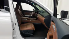 2023 Genesis GV70 2.5T Gasoline AWD, белый — фото 11