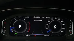2022 Volkswagen Tiguan 2.0 TSI Prestige, серо-серебристый — фото 8