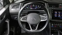 2022 Volkswagen Tiguan 2.0 TSI Prestige, серо-серебристый — фото 15