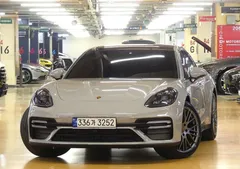 2022 Porsche Panamera 2.9 AWD Platinum Edition — фото 3
