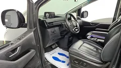 2022 Hyundai Staria 4WD Lounge 9-Seater — фото 10