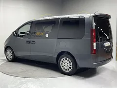 2023 Hyundai Staria Cargo 5-Seater — фото 2